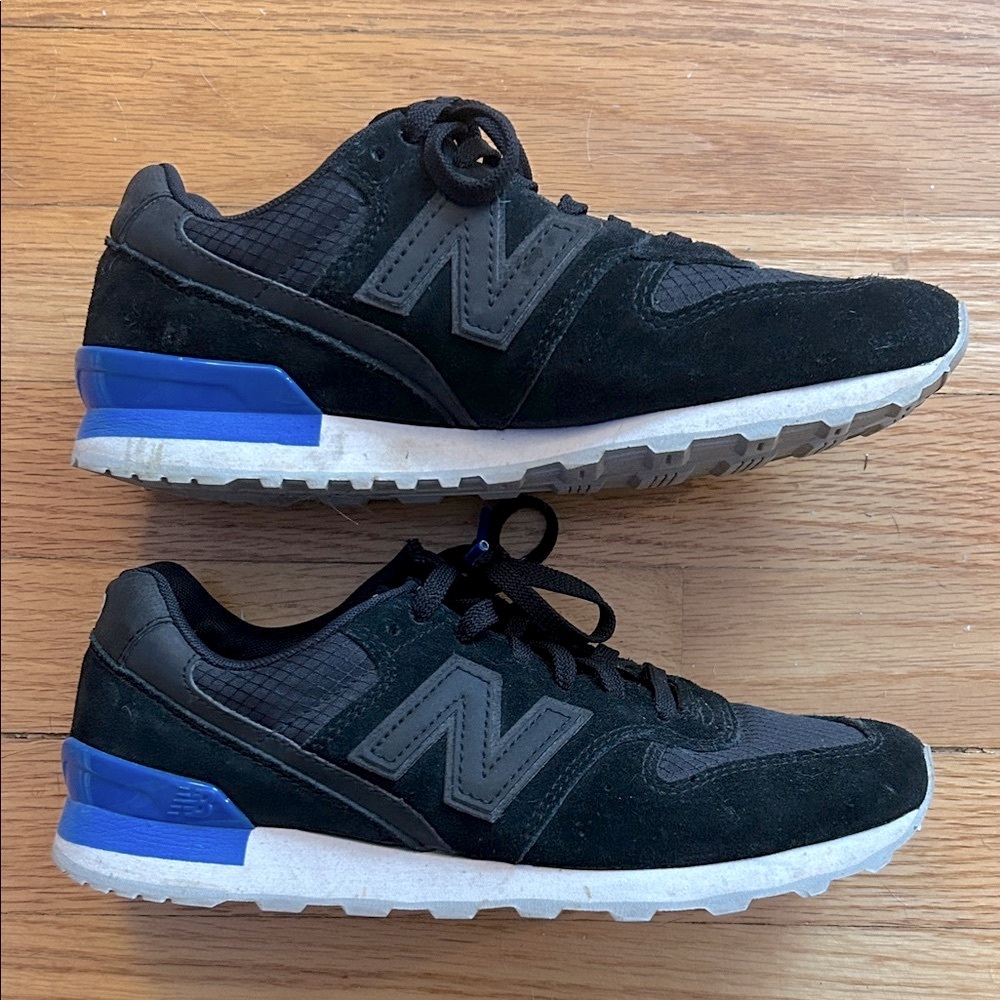 New Balance 696 Black and Blue Running Sneakers